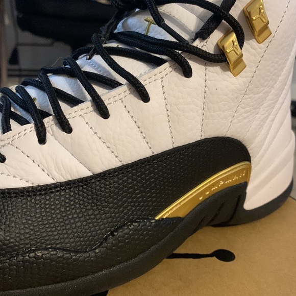 Air Jordan 12 Retro 'Royalty' - Picture 3 of 8